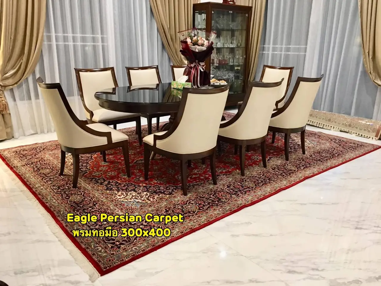พรมเปอร์เซียทอมือ ขนาด 300 × 400 ซม. ในบ้านลูกค้า Eagle Persian Carpet